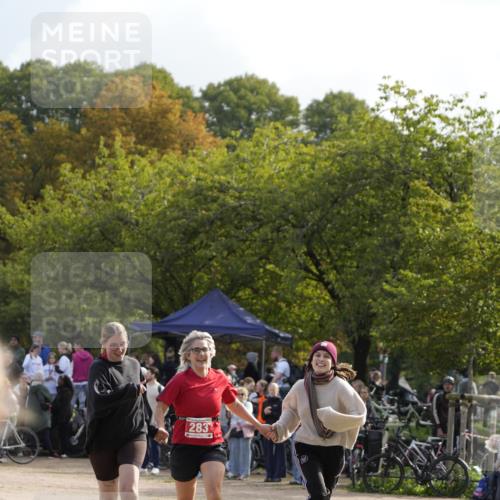 13.09.2026 - Stadtparktriathlon Patografie http://msf.ph/oto/10255499 13.09.2026 11:24:42 Ziel 283 meine-sportfotos.de