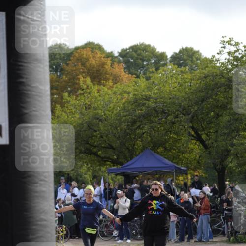 13.09.2026 - Stadtparktriathlon Patografie http://msf.ph/oto/10255521 13.09.2026 11:25:20 Ziel 344 meine-sportfotos.de