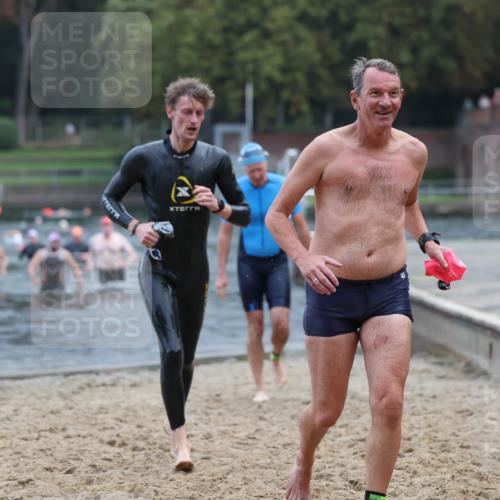 13.09.2026 - Stadtparktriathlon Mo-Foto http://msf.ph/oto/10255537 13.09.2026 10:33:33 Schwimmen 512, 548, 550, 554 meine-sportfotos.de