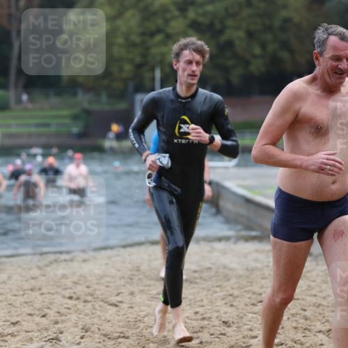 13.09.2026 - Stadtparktriathlon Mo-Foto http://msf.ph/oto/10255543 13.09.2026 10:33:34 Schwimmen 512, 548, 550, 554 meine-sportfotos.de