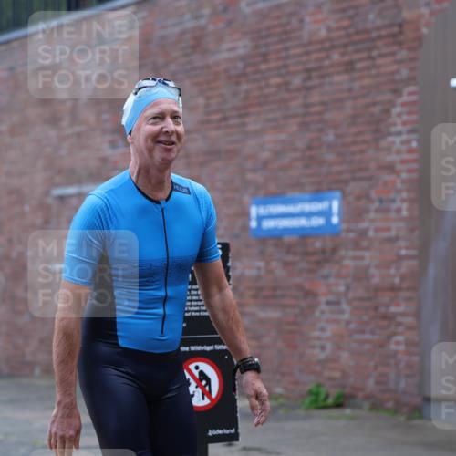 13.09.2026 - Stadtparktriathlon Mo-Foto http://msf.ph/oto/10255567 13.09.2026 10:33:40 Schwimmen 548, 554, 578, 586 meine-sportfotos.de