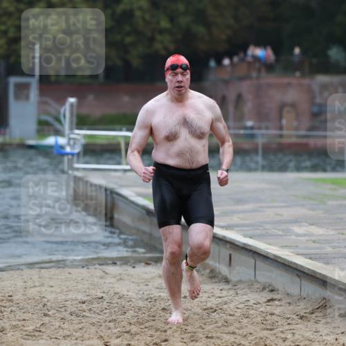 13.09.2026 - Stadtparktriathlon Mo-Foto http://msf.ph/oto/10255581 13.09.2026 10:33:44 Schwimmen 510, 524, 548, 554, 578, 586 meine-sportfotos.de