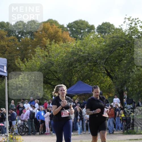 13.09.2026 - Stadtparktriathlon Patografie http://msf.ph/oto/10255583 13.09.2026 11:27:10 Ziel 292 meine-sportfotos.de