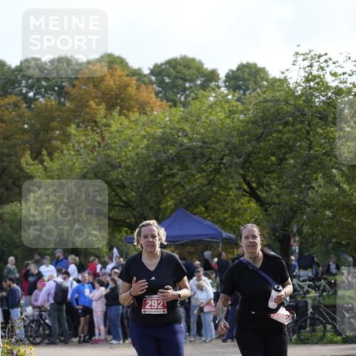 13.09.2026 - Stadtparktriathlon Patografie http://msf.ph/oto/10255590 13.09.2026 11:27:10 Ziel 292 meine-sportfotos.de