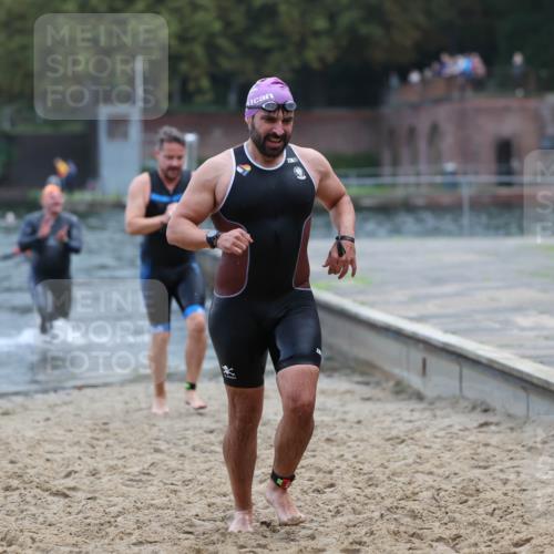 13.09.2026 - Stadtparktriathlon Mo-Foto http://msf.ph/oto/10255605 13.09.2026 10:33:50 Schwimmen 510, 524, 554, 562, 578, 586 meine-sportfotos.de