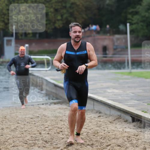 13.09.2026 - Stadtparktriathlon Mo-Foto http://msf.ph/oto/10255621 13.09.2026 10:33:53 Schwimmen 510, 524, 562, 578, 586 meine-sportfotos.de