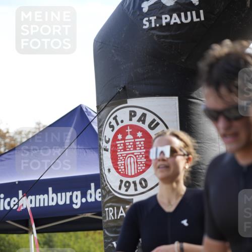 13.09.2026 - Stadtparktriathlon Patografie http://msf.ph/oto/10255644 13.09.2026 11:28:18 Ziel 398, 489 meine-sportfotos.de