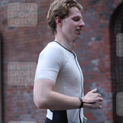 13.09.2026 - Stadtparktriathlon Mo-Foto http://msf.ph/oto/10255655 13.09.2026 10:33:59 Schwimmen 510, 514, 524, 562 meine-sportfotos.de
