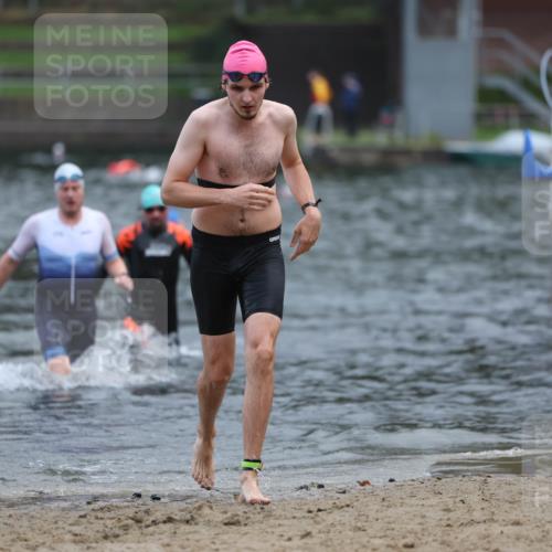 13.09.2026 - Stadtparktriathlon Mo-Foto http://msf.ph/oto/10255662 13.09.2026 10:34:07 Schwimmen 472, 508, 514 meine-sportfotos.de