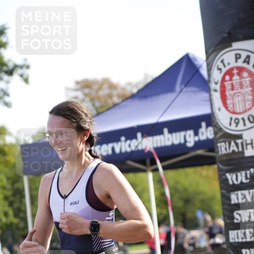 13.09.2026 - Stadtparktriathlon Patografie http://msf.ph/oto/10255663 13.09.2026 11:28:30 Ziel 444 meine-sportfotos.de