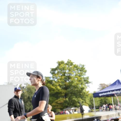 13.09.2026 - Stadtparktriathlon Patografie http://msf.ph/oto/10255677 13.09.2026 11:28:49 Ziel 368, 421, 491 meine-sportfotos.de
