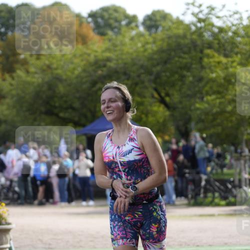 13.09.2026 - Stadtparktriathlon Patografie http://msf.ph/oto/10255710 13.09.2026 11:29:18 Ziel 433, 447 meine-sportfotos.de