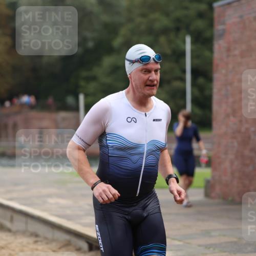 13.09.2026 - Stadtparktriathlon Mo-Foto http://msf.ph/oto/10255712 13.09.2026 10:34:17 Schwimmen 472, 508 meine-sportfotos.de
