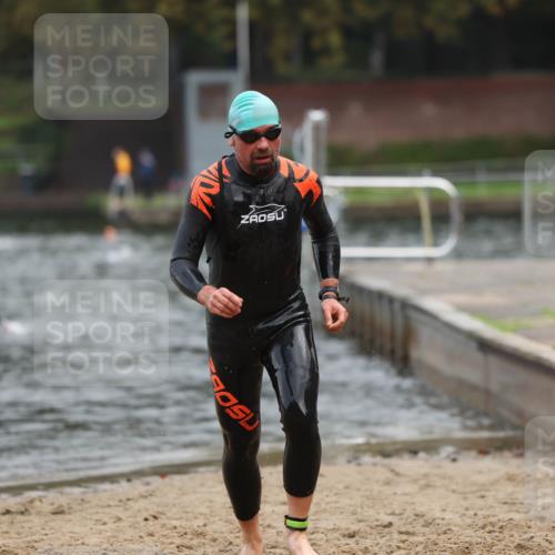 13.09.2026 - Stadtparktriathlon Mo-Foto http://msf.ph/oto/10255713 13.09.2026 10:34:18 Schwimmen 472, 508 meine-sportfotos.de