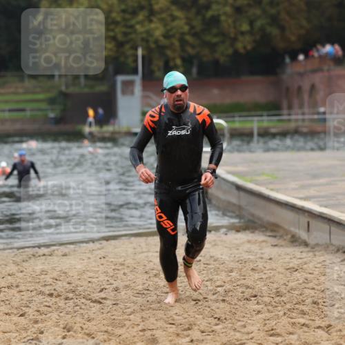 13.09.2026 - Stadtparktriathlon Mo-Foto http://msf.ph/oto/10255718 13.09.2026 10:34:19 Schwimmen 472, 508 meine-sportfotos.de