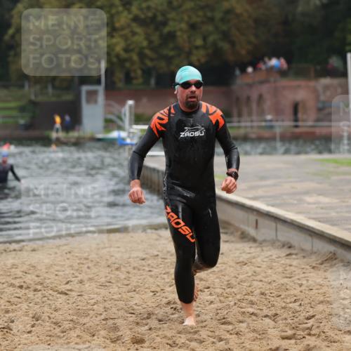13.09.2026 - Stadtparktriathlon Mo-Foto http://msf.ph/oto/10255722 13.09.2026 10:34:19 Schwimmen 472, 508 meine-sportfotos.de