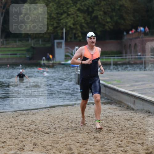 13.09.2026 - Stadtparktriathlon Mo-Foto http://msf.ph/oto/10255753 13.09.2026 10:34:38 Schwimmen 496, 556 meine-sportfotos.de