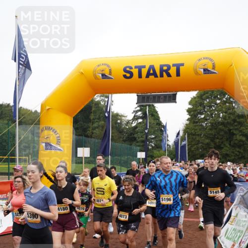 13.09.2026 - Airport Race Dennis Weichert http://msf.ph/oto/10255785 13.09.2026 10:00:55 Laufen  meine-sportfotos.de