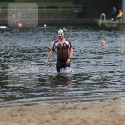 13.09.2026 - Stadtparktriathlon Mo-Foto http://msf.ph/oto/10255793 13.09.2026 10:35:08 Schwimmen 469 meine-sportfotos.de