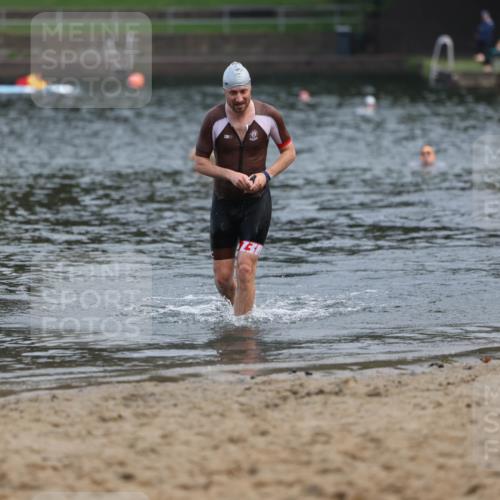 13.09.2026 - Stadtparktriathlon Mo-Foto http://msf.ph/oto/10255805 13.09.2026 10:35:12 Schwimmen 469 meine-sportfotos.de