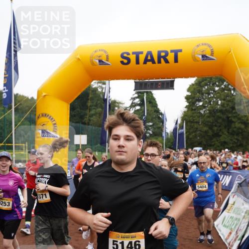 13.09.2026 - Airport Race Dennis Weichert http://msf.ph/oto/10255824 13.09.2026 10:00:57 Laufen  meine-sportfotos.de