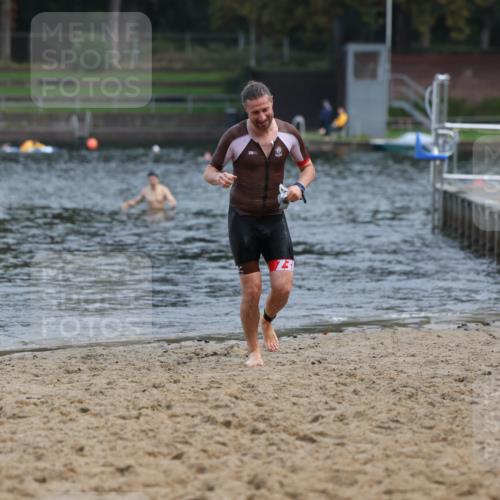 13.09.2026 - Stadtparktriathlon Mo-Foto http://msf.ph/oto/10255828 13.09.2026 10:35:17 Schwimmen 469 meine-sportfotos.de