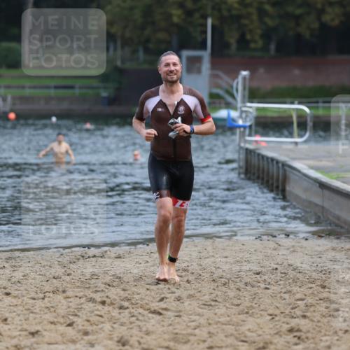 13.09.2026 - Stadtparktriathlon Mo-Foto http://msf.ph/oto/10255836 13.09.2026 10:35:18 Schwimmen 469 meine-sportfotos.de