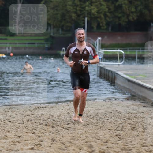 13.09.2026 - Stadtparktriathlon Mo-Foto http://msf.ph/oto/10255840 13.09.2026 10:35:19 Schwimmen 469 meine-sportfotos.de