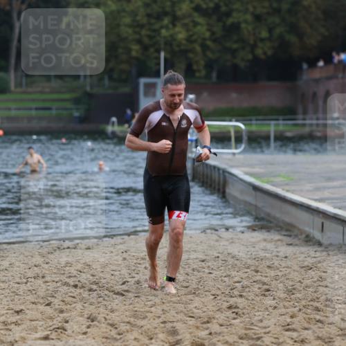 13.09.2026 - Stadtparktriathlon Mo-Foto http://msf.ph/oto/10255843 13.09.2026 10:35:19 Schwimmen 469 meine-sportfotos.de
