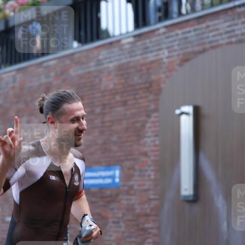 13.09.2026 - Stadtparktriathlon Mo-Foto http://msf.ph/oto/10255867 13.09.2026 10:35:23 Schwimmen 469 meine-sportfotos.de