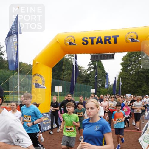 13.09.2026 - Airport Race Dennis Weichert http://msf.ph/oto/10255871 13.09.2026 10:01:01 Laufen  meine-sportfotos.de