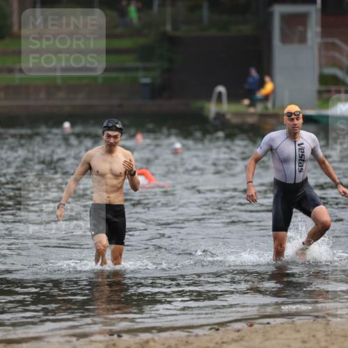 13.09.2026 - Stadtparktriathlon Mo-Foto http://msf.ph/oto/10255885 13.09.2026 10:35:36 Schwimmen 519, 531 meine-sportfotos.de