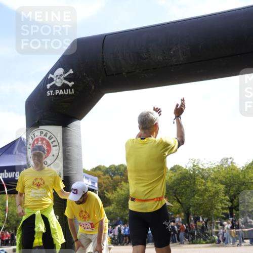 13.09.2026 - Stadtparktriathlon Patografie http://msf.ph/oto/10255902 13.09.2026 11:31:25 Ziel 299 meine-sportfotos.de