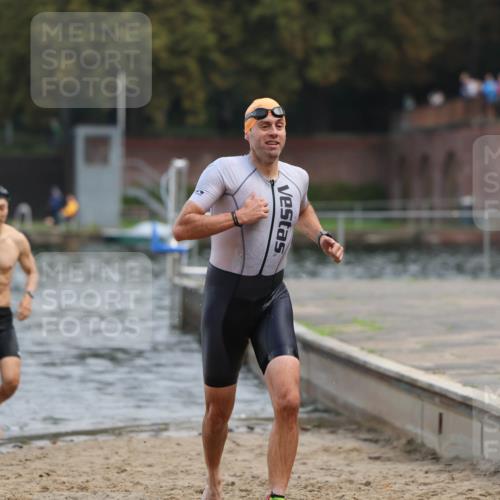13.09.2026 - Stadtparktriathlon Mo-Foto http://msf.ph/oto/10255914 13.09.2026 10:35:42 Schwimmen 519, 531 meine-sportfotos.de