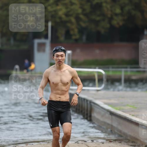 13.09.2026 - Stadtparktriathlon Mo-Foto http://msf.ph/oto/10255929 13.09.2026 10:35:44 Schwimmen 519, 531 meine-sportfotos.de