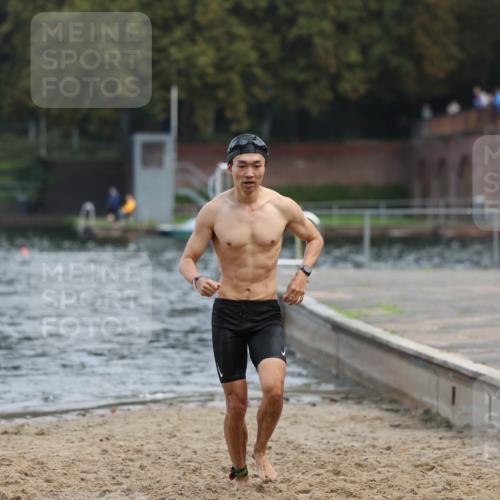 13.09.2026 - Stadtparktriathlon Mo-Foto http://msf.ph/oto/10255937 13.09.2026 10:35:45 Schwimmen 519, 531 meine-sportfotos.de