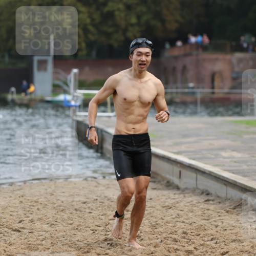 13.09.2026 - Stadtparktriathlon Mo-Foto http://msf.ph/oto/10255943 13.09.2026 10:35:46 Schwimmen 519, 531 meine-sportfotos.de