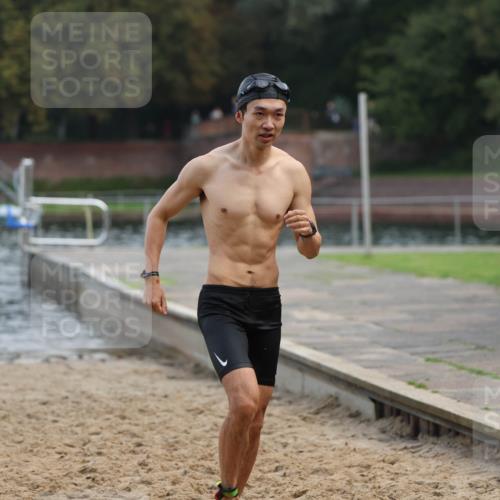 13.09.2026 - Stadtparktriathlon Mo-Foto http://msf.ph/oto/10255950 13.09.2026 10:35:47 Schwimmen 519, 531 meine-sportfotos.de