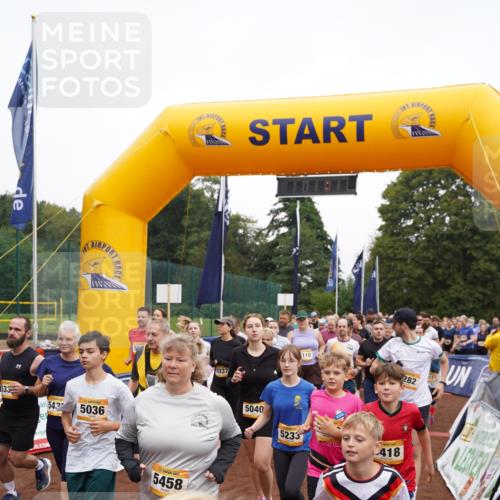 13.09.2026 - Airport Race Dennis Weichert http://msf.ph/oto/10255981 13.09.2026 10:01:08 Laufen  meine-sportfotos.de