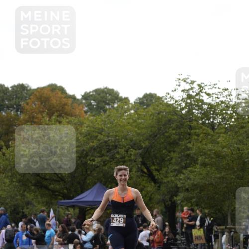 13.09.2026 - Stadtparktriathlon Patografie http://msf.ph/oto/10255988 13.09.2026 11:33:17 Ziel 429 meine-sportfotos.de