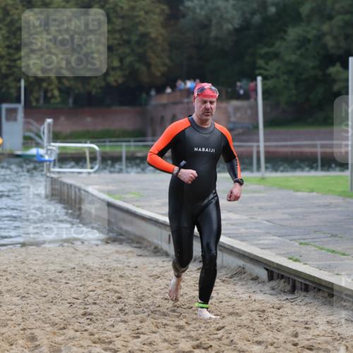 13.09.2026 - Stadtparktriathlon Mo-Foto http://msf.ph/oto/10255991 13.09.2026 10:36:08 Schwimmen 581 meine-sportfotos.de