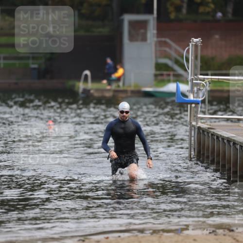 13.09.2026 - Stadtparktriathlon Mo-Foto http://msf.ph/oto/10256000 13.09.2026 10:36:20 Schwimmen 467 meine-sportfotos.de