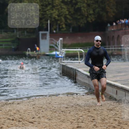 13.09.2026 - Stadtparktriathlon Mo-Foto http://msf.ph/oto/10256020 13.09.2026 10:36:28 Schwimmen 467 meine-sportfotos.de