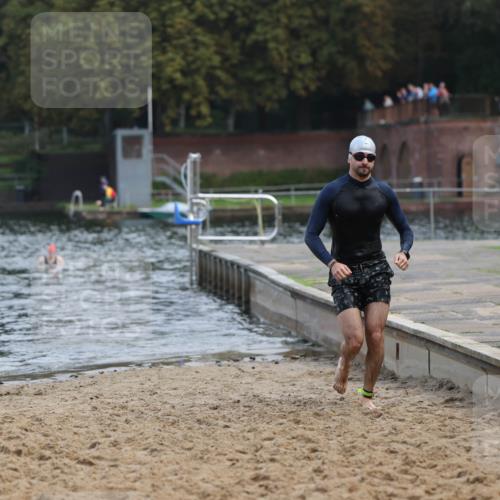 13.09.2026 - Stadtparktriathlon Mo-Foto http://msf.ph/oto/10256022 13.09.2026 10:36:28 Schwimmen 467 meine-sportfotos.de