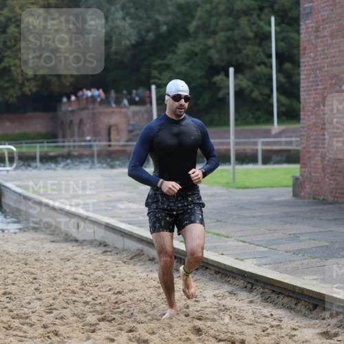 13.09.2026 - Stadtparktriathlon Mo-Foto http://msf.ph/oto/10256029 13.09.2026 10:36:30 Schwimmen 467 meine-sportfotos.de