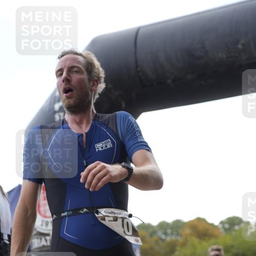 13.09.2026 - Stadtparktriathlon Patografie http://msf.ph/oto/10256032 13.09.2026 11:34:04 Ziel 383, 385, 488, 499, 540 meine-sportfotos.de