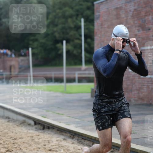 13.09.2026 - Stadtparktriathlon Mo-Foto http://msf.ph/oto/10256035 13.09.2026 10:36:31 Schwimmen 467 meine-sportfotos.de
