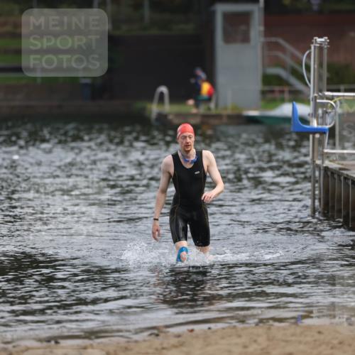 13.09.2026 - Stadtparktriathlon Mo-Foto http://msf.ph/oto/10256038 13.09.2026 10:36:45 Schwimmen 497 meine-sportfotos.de