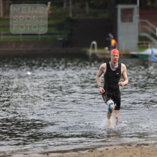 13.09.2026 - Stadtparktriathlon Mo-Foto http://msf.ph/oto/10256040 13.09.2026 10:36:47 Schwimmen 497 meine-sportfotos.de