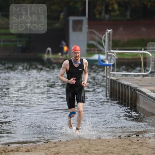 13.09.2026 - Stadtparktriathlon Mo-Foto http://msf.ph/oto/10256043 13.09.2026 10:36:48 Schwimmen 497 meine-sportfotos.de
